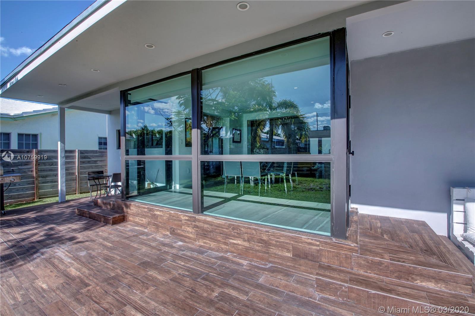 8834 Abbott Avenue Surfside, FL 33154 - Photo 27 of 34