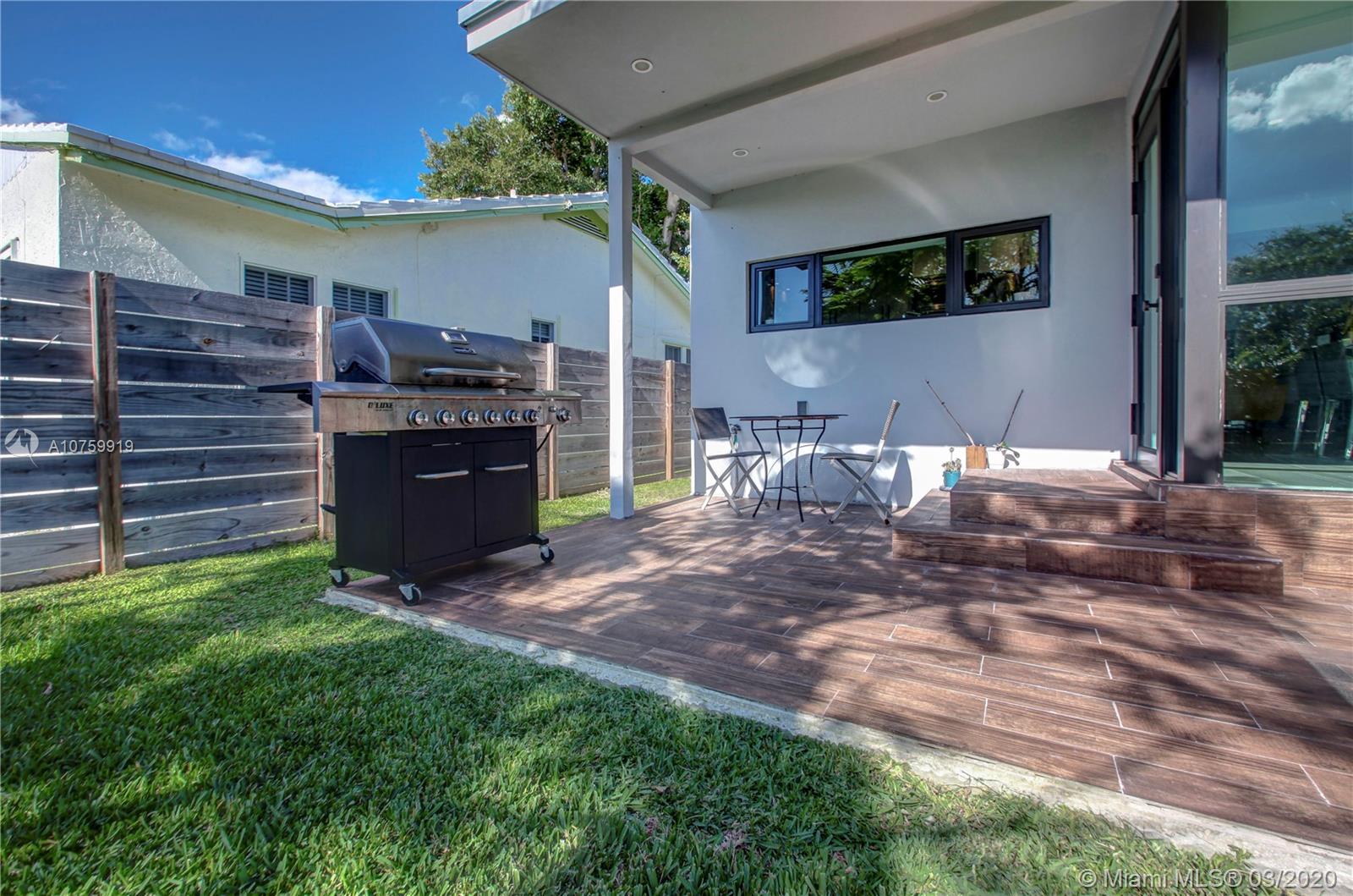 8834 Abbott Avenue Surfside, FL 33154 - Photo 28 of 34