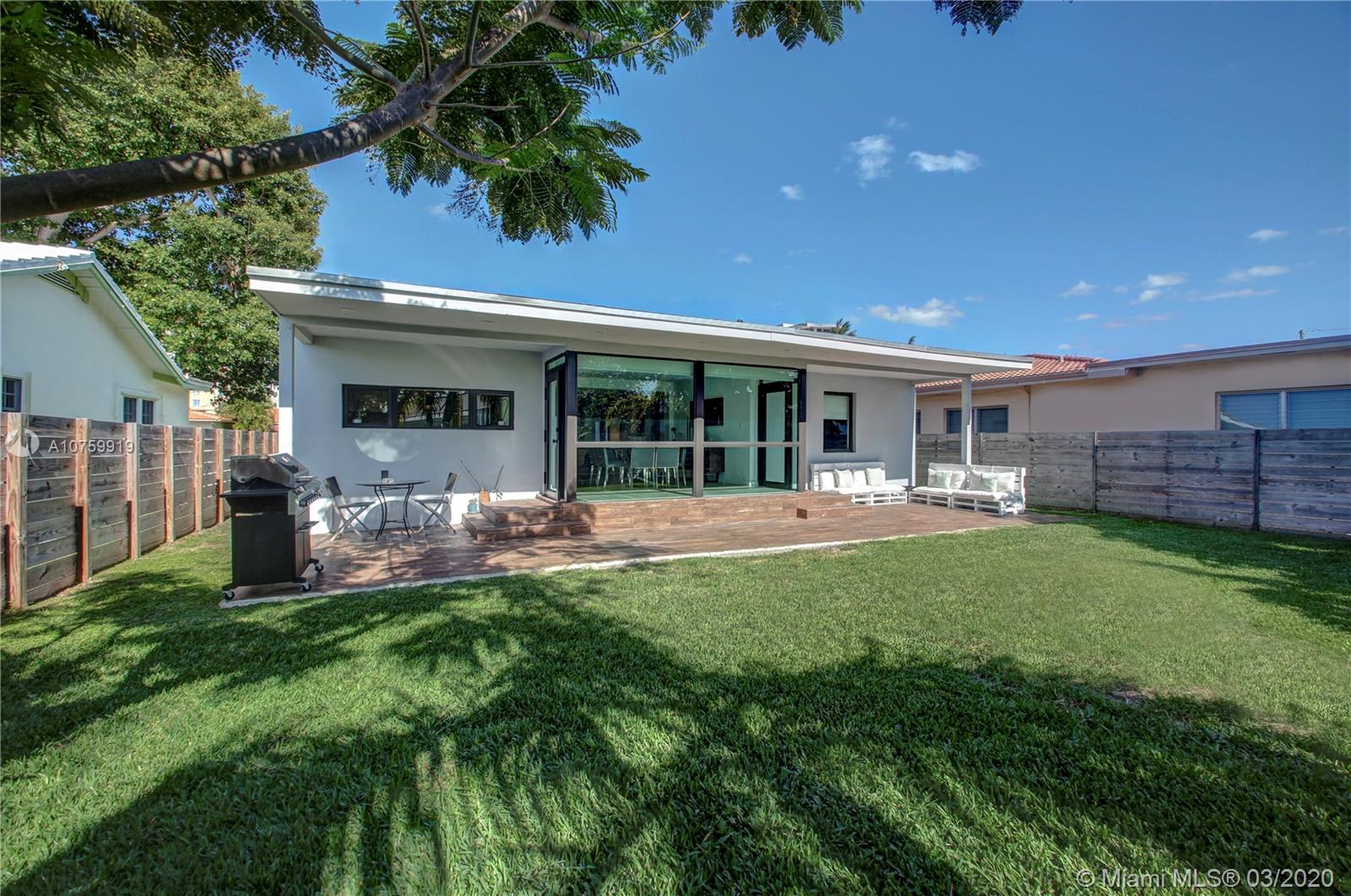 8834 Abbott Avenue Surfside, FL 33154 - Photo 29 of 34