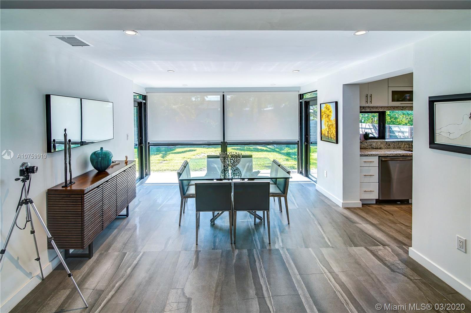 8834 Abbott Avenue Surfside, FL 33154 - Photo 10 of 34