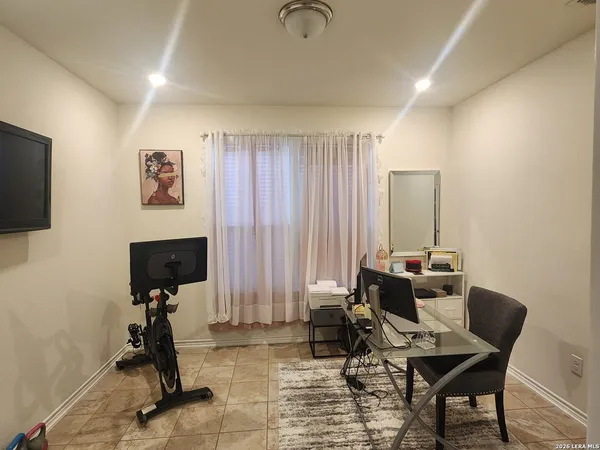 $2,300 | 524 Landmark Gate, Cibolo, TX 78108