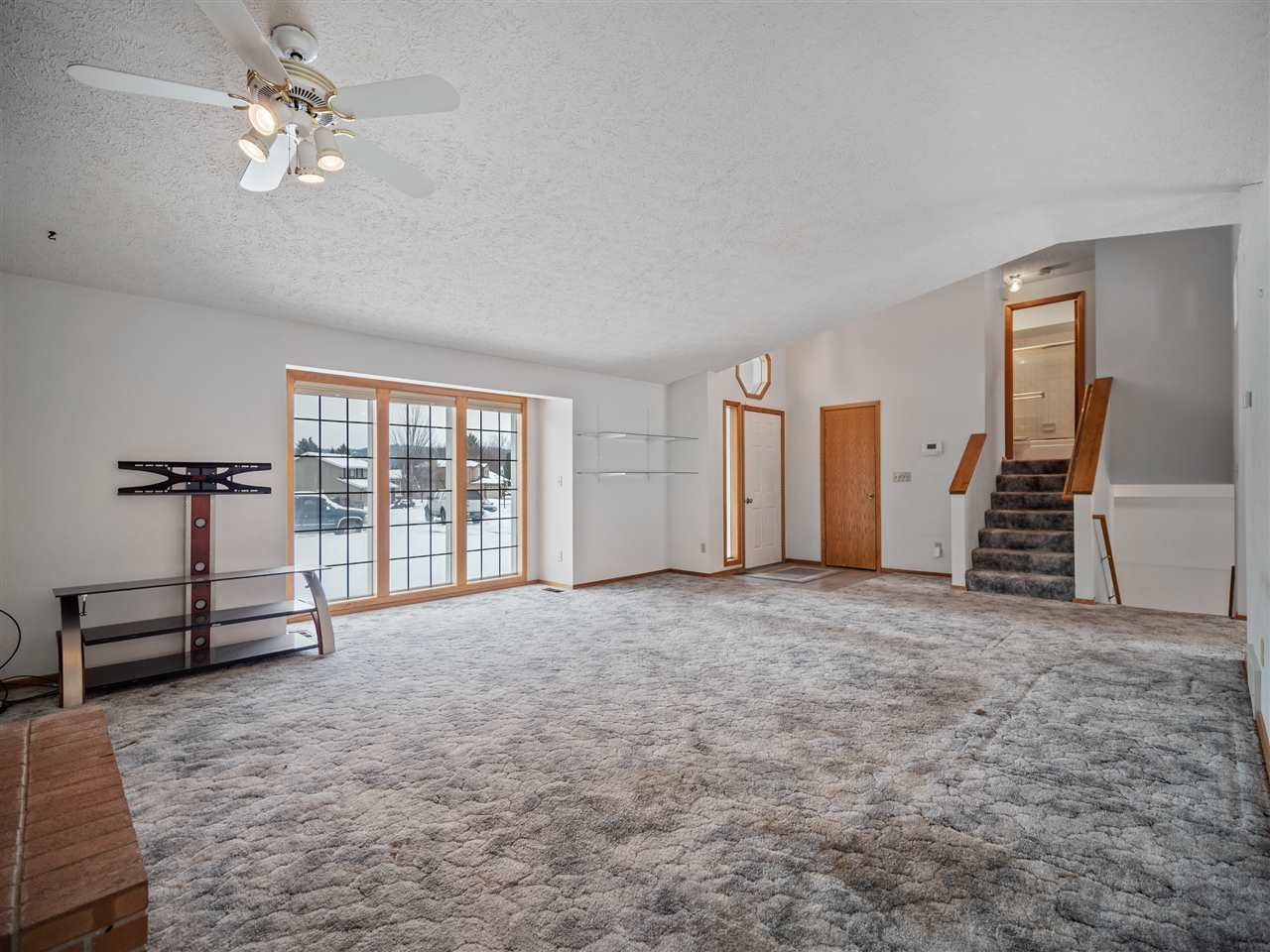 3210 South Whipple Road Spokane Valley, WA 99206 - Photo 3 of 20