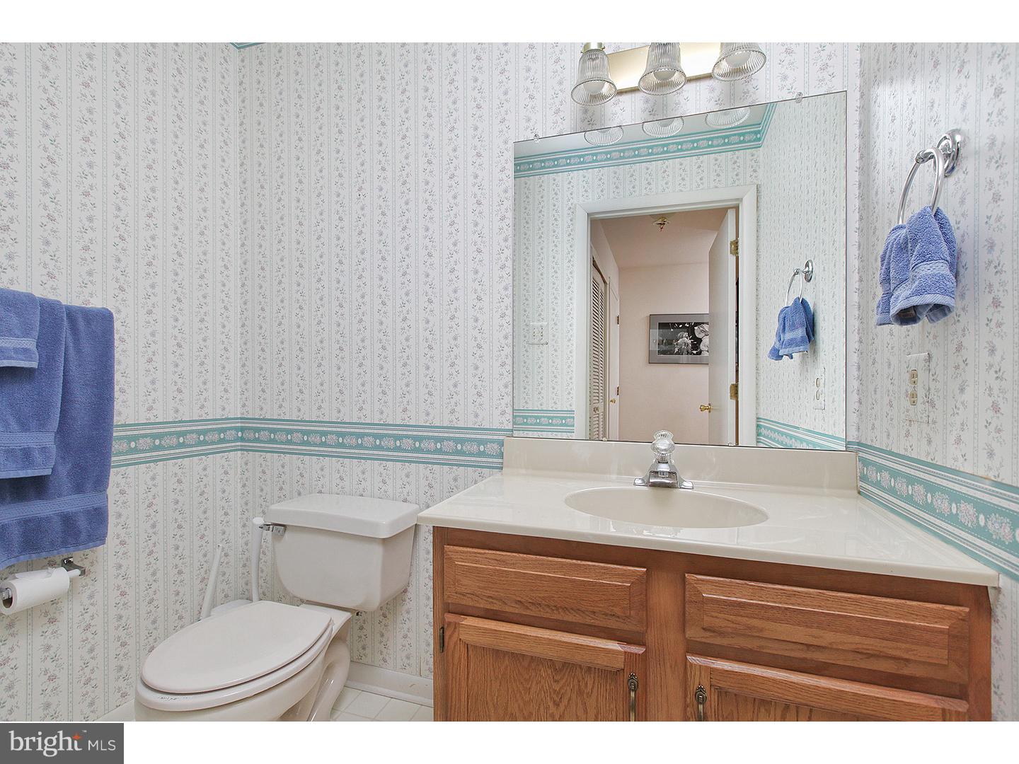 51 Cinnamon Road Thorofare, NJ 08086 - Photo 8 of 13