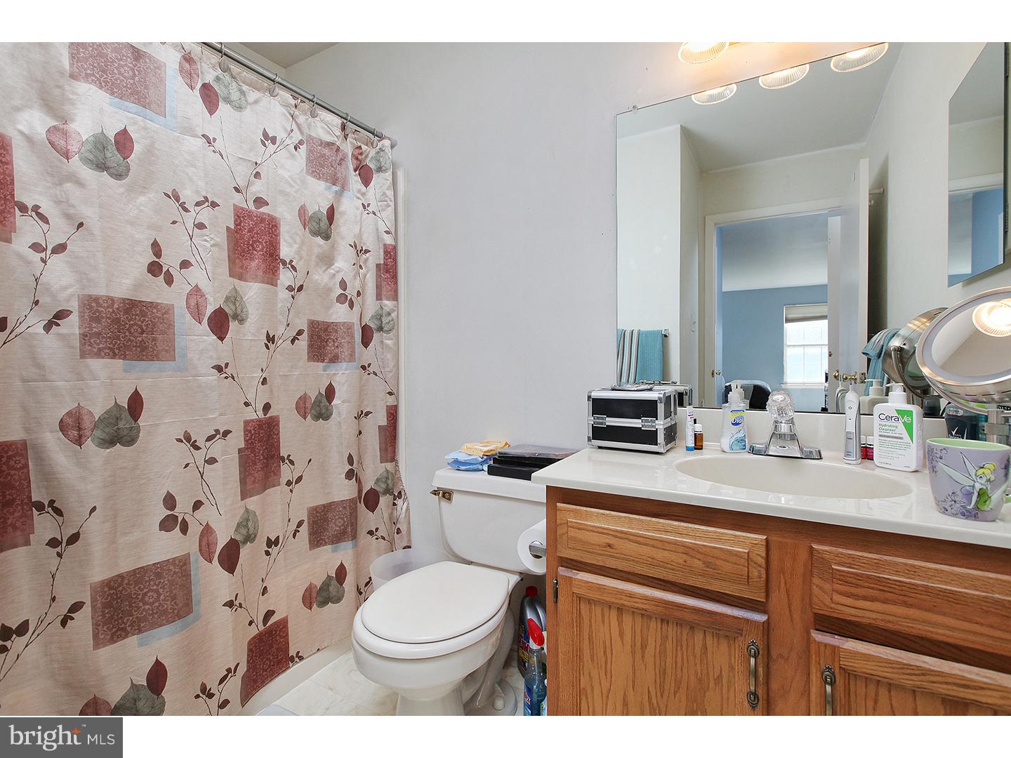 51 Cinnamon Road Thorofare, NJ 08086 - Photo 9 of 13