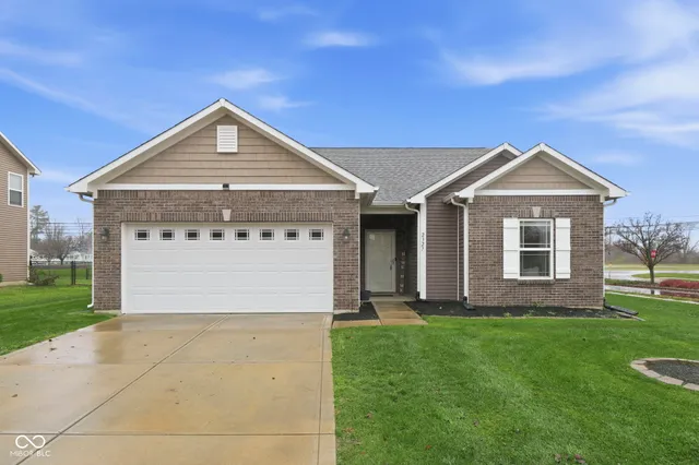 $265,000 | 2327 Creston Meadows, Greenfield, IN 46140