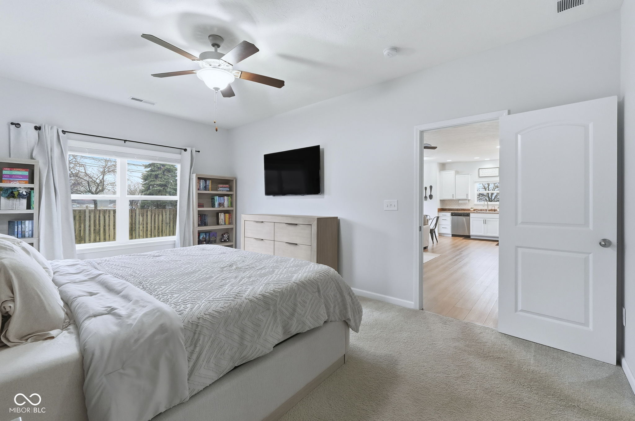 2327 Creston Meadows Greenfield, IN 46140 - Photo 16 of 38