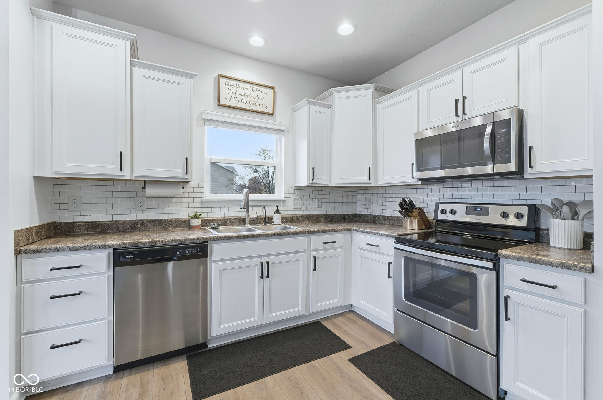 2327 Creston Meadows Greenfield, IN 46140 - Photo 25 of 38