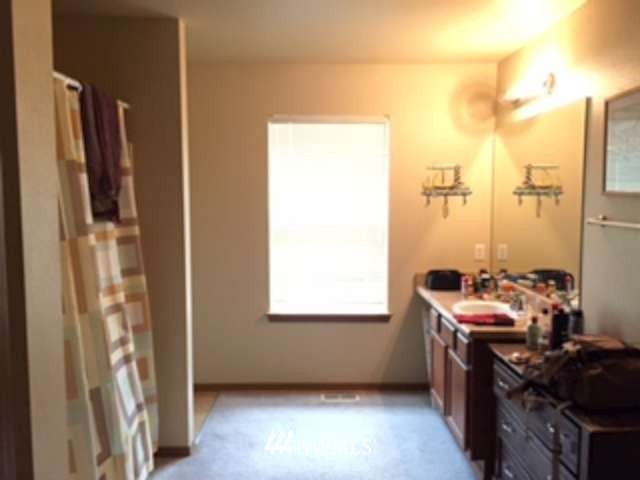 2160 Southwest Lazuli Street Port Orchard, WA 98367 - Photo 5 of 10