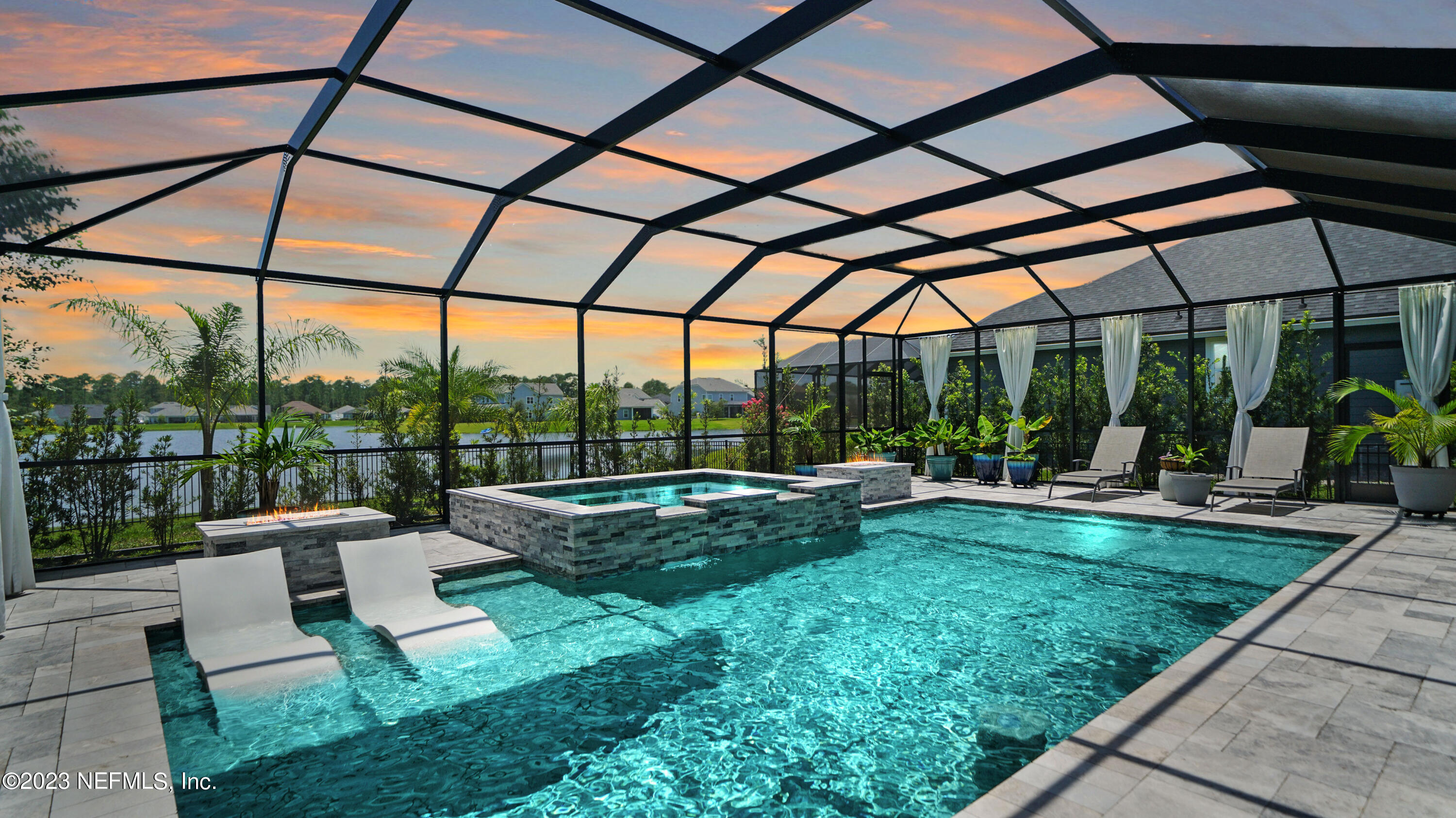 263 Cloverbank-2