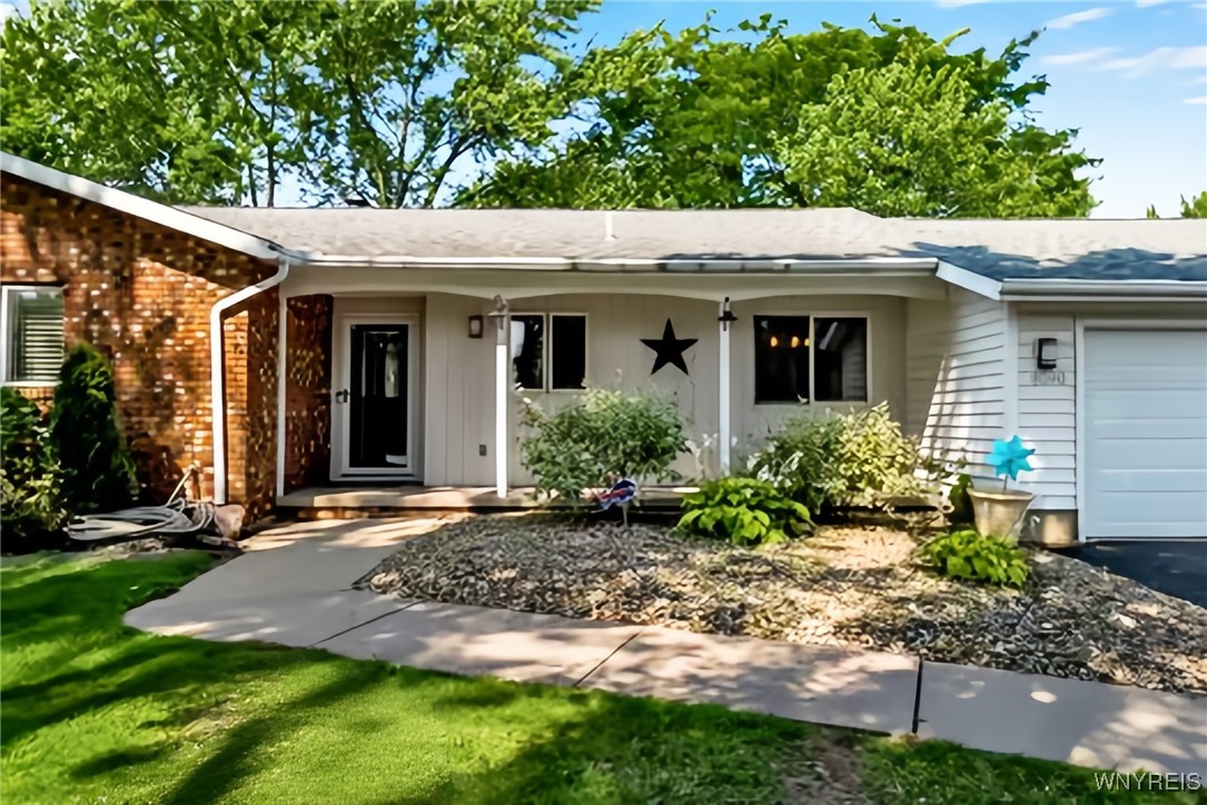 8090 Packard Road Niagara, NY 14304 - Photo 1 of 1 Gallery Image 1