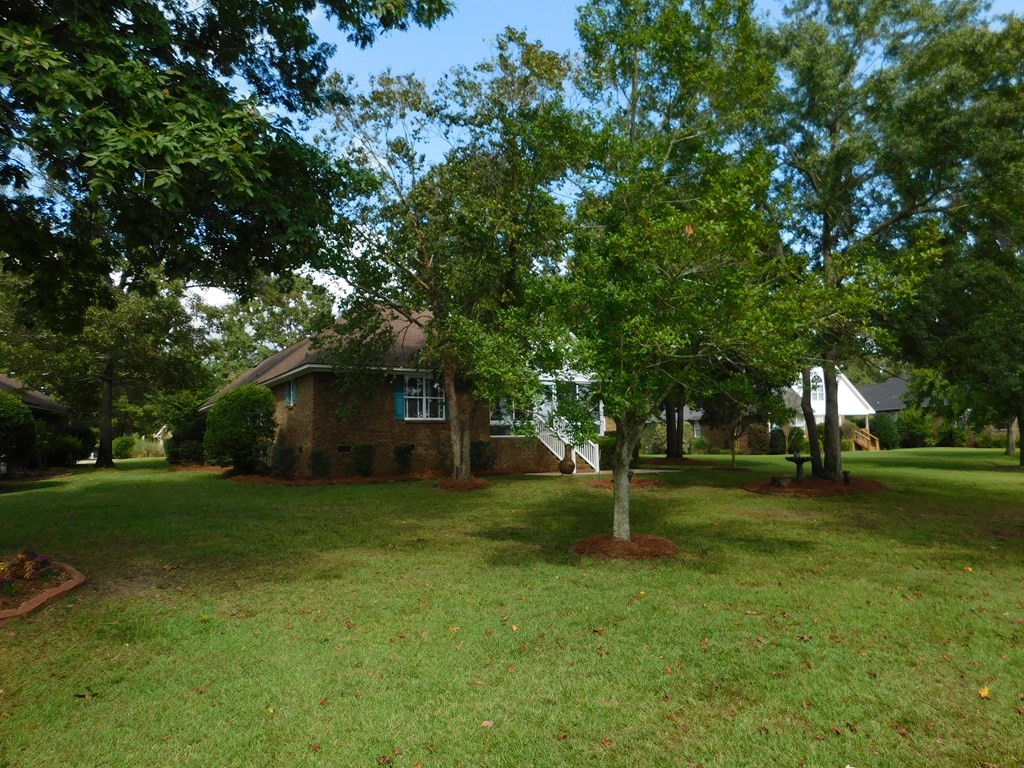 221 Ridge Lake Drive Manning, SC 29102 - Photo 29 of 36 Gallery Image 29