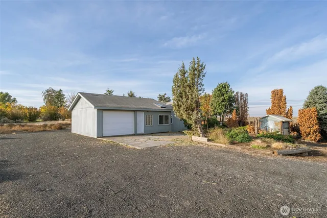 a view of a house with a outdoor space