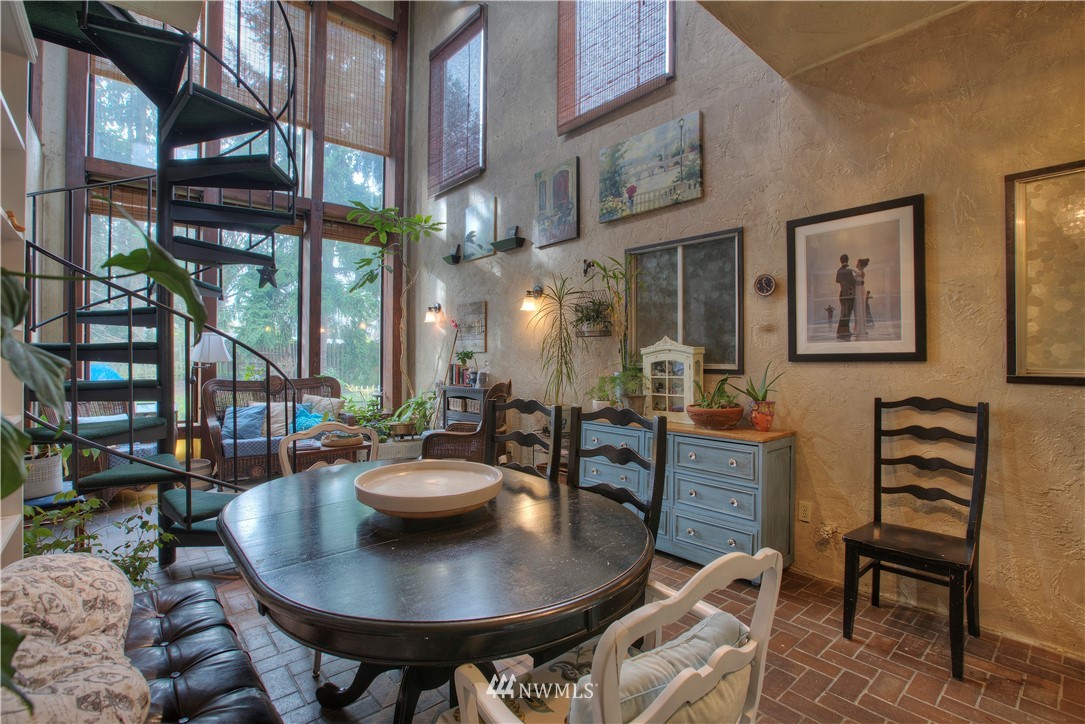 11915 Southeast 167th Street Renton, WA 98058 - Photo 17 of 25 Gallery Image 17