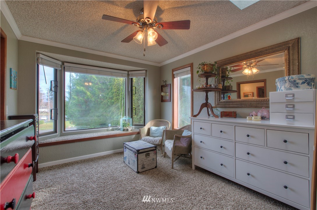 11915 Southeast 167th Street Renton, WA 98058 - Photo 21 of 25 Gallery Image 21