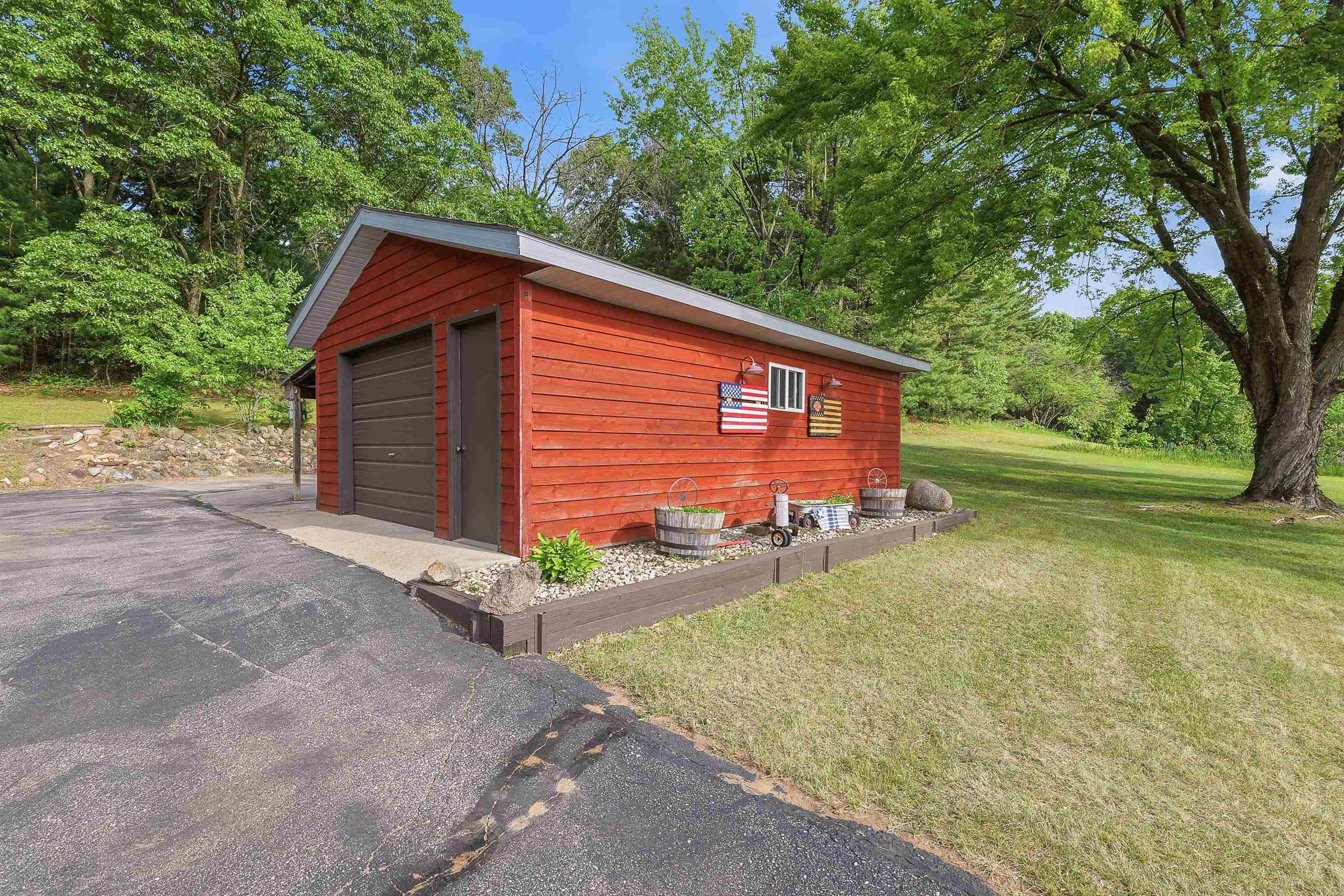 N1531 County B Coloma, WI 54930 - Photo 25 of 40