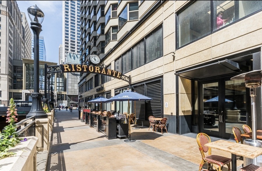 535 North Michigan Avenue, Unit 2505 Chicago, IL 60611 - Photo 14 of 14 a view of a building with sitting area