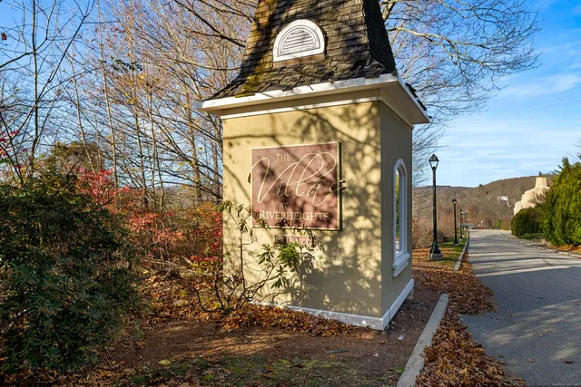 $399,000 | 19 Thermos Avenue, Unit 7, Norwich, CT 06360