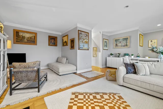 $399,000 | 19 Thermos Avenue, Unit 7, Norwich, CT 06360