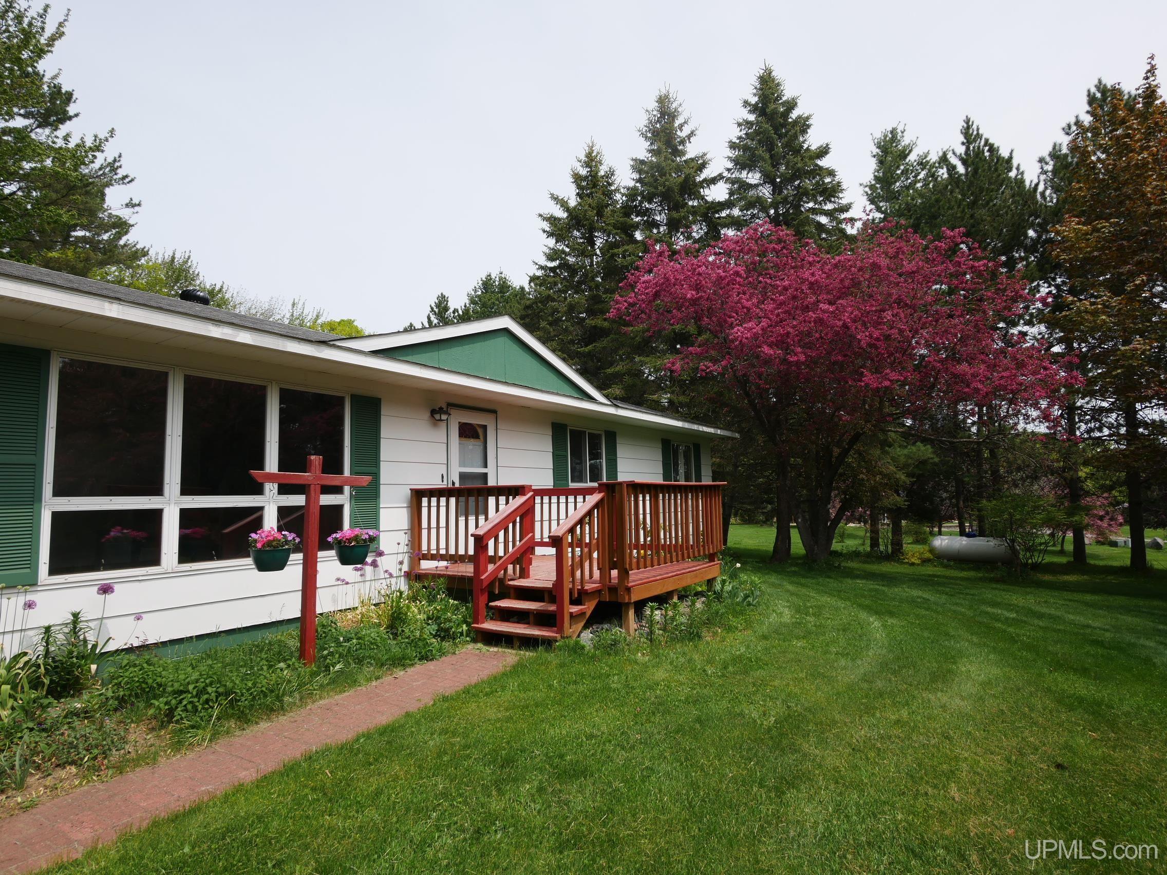 26514 Hendrickson Road Calumet, MI 49913 - Photo 67 of 69 Gallery Image 67
