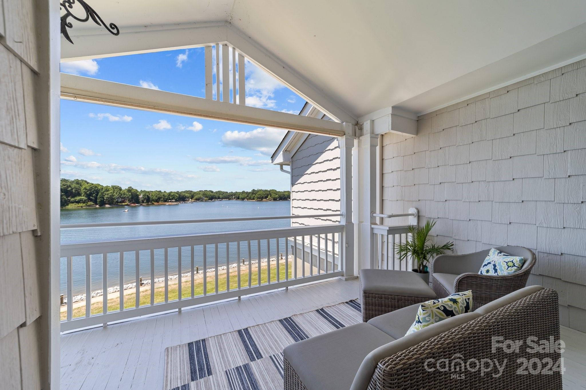 1233 Torrence Circle Davidson, NC 28036 - Photo 3 of 15 Gallery Image 3