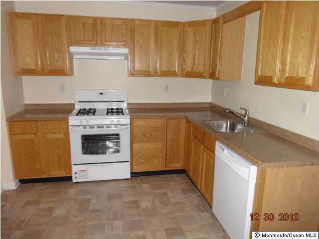 53 Prestwick Road Manalapan, NJ 07726 - Photo 4 of 6 Additional Photo