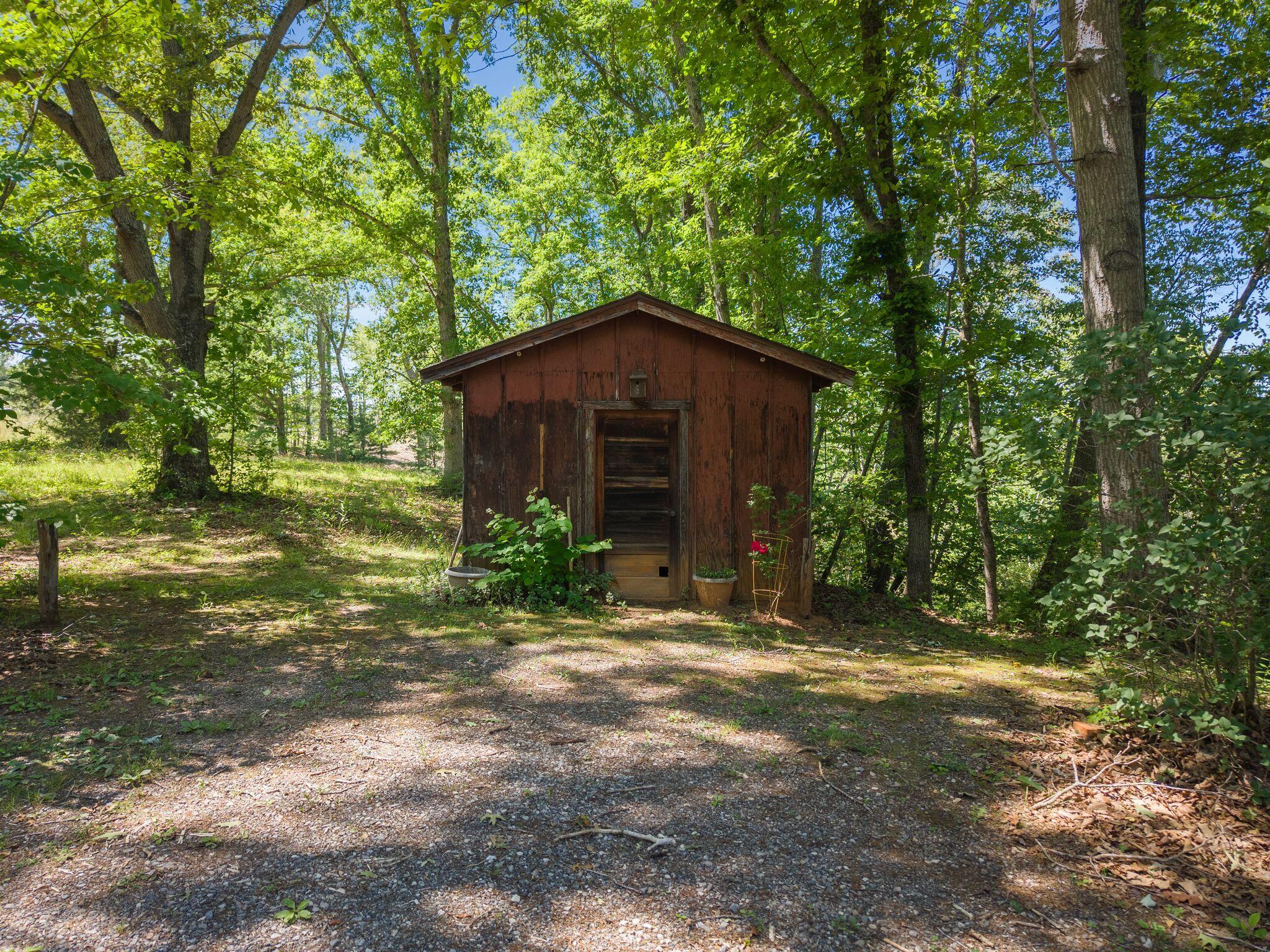 1115 Robin Ridge Road Henry, VA 24102 - Photo 37 of 54 1115 Robin Ridge Rd