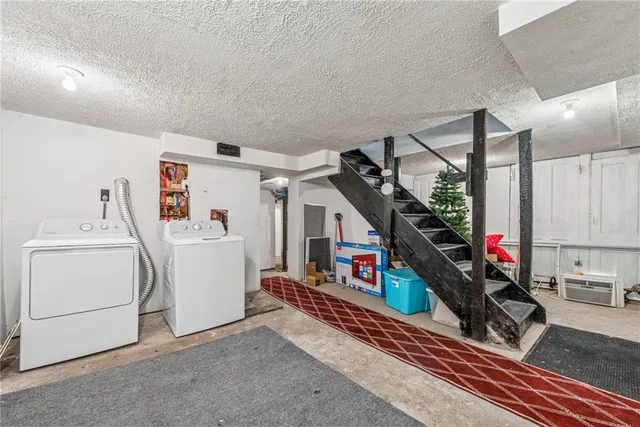 $200,000 | 1032 Highland Avenue, Greensburg, PA 15601