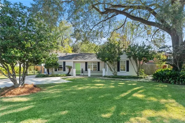 $3,000 | 482 Stanford Avenue, Baton Rouge, LA 70808