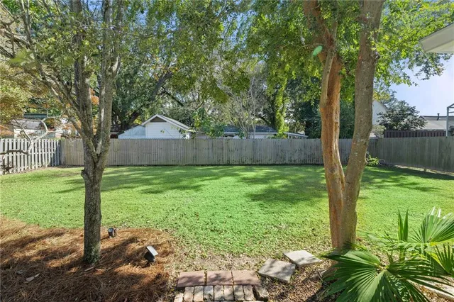 $3,200 | 482 Stanford Avenue, Baton Rouge, LA 70808