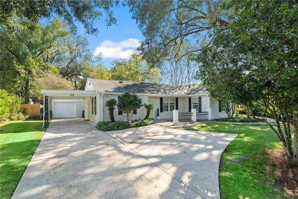 $3,000 | 482 Stanford Avenue, Baton Rouge, LA 70808