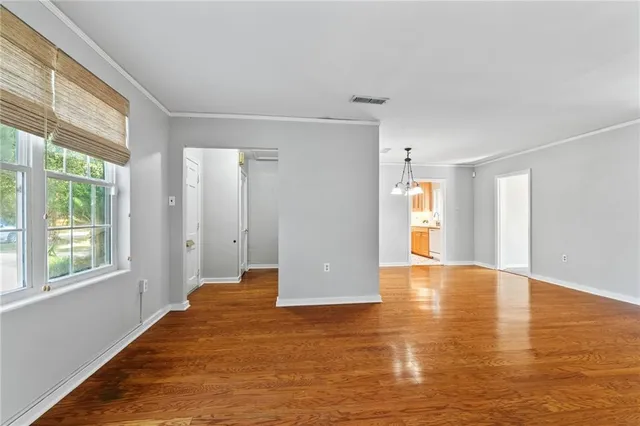 $3,200 | 482 Stanford Avenue, Baton Rouge, LA 70808