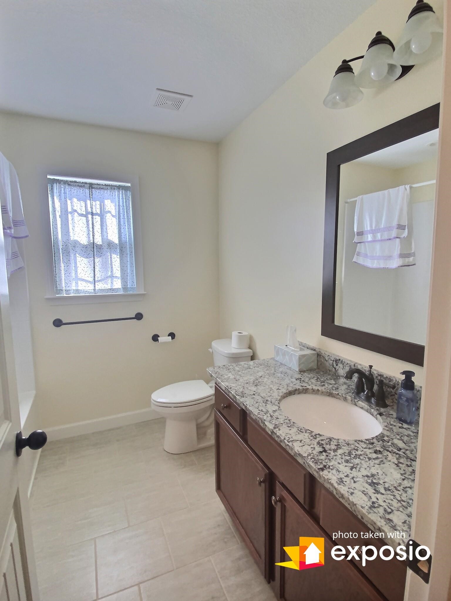 410 Newfield Court Inman, SC 29349 - Photo 25 of 33 Bath