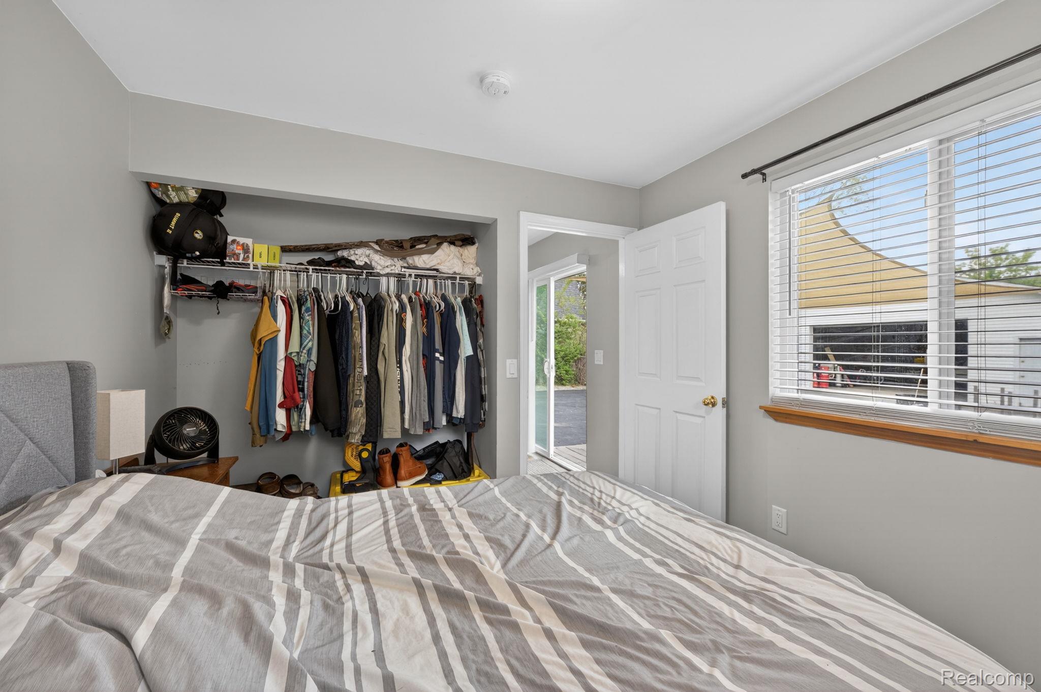 6354 Lapeer Road Burton, MI 48509 - Photo 27 of 44 Bedroom with a closet