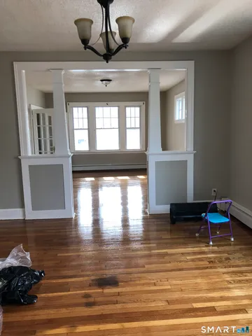 $1,800 | 152 Lyons Street, New Britain, CT 06052