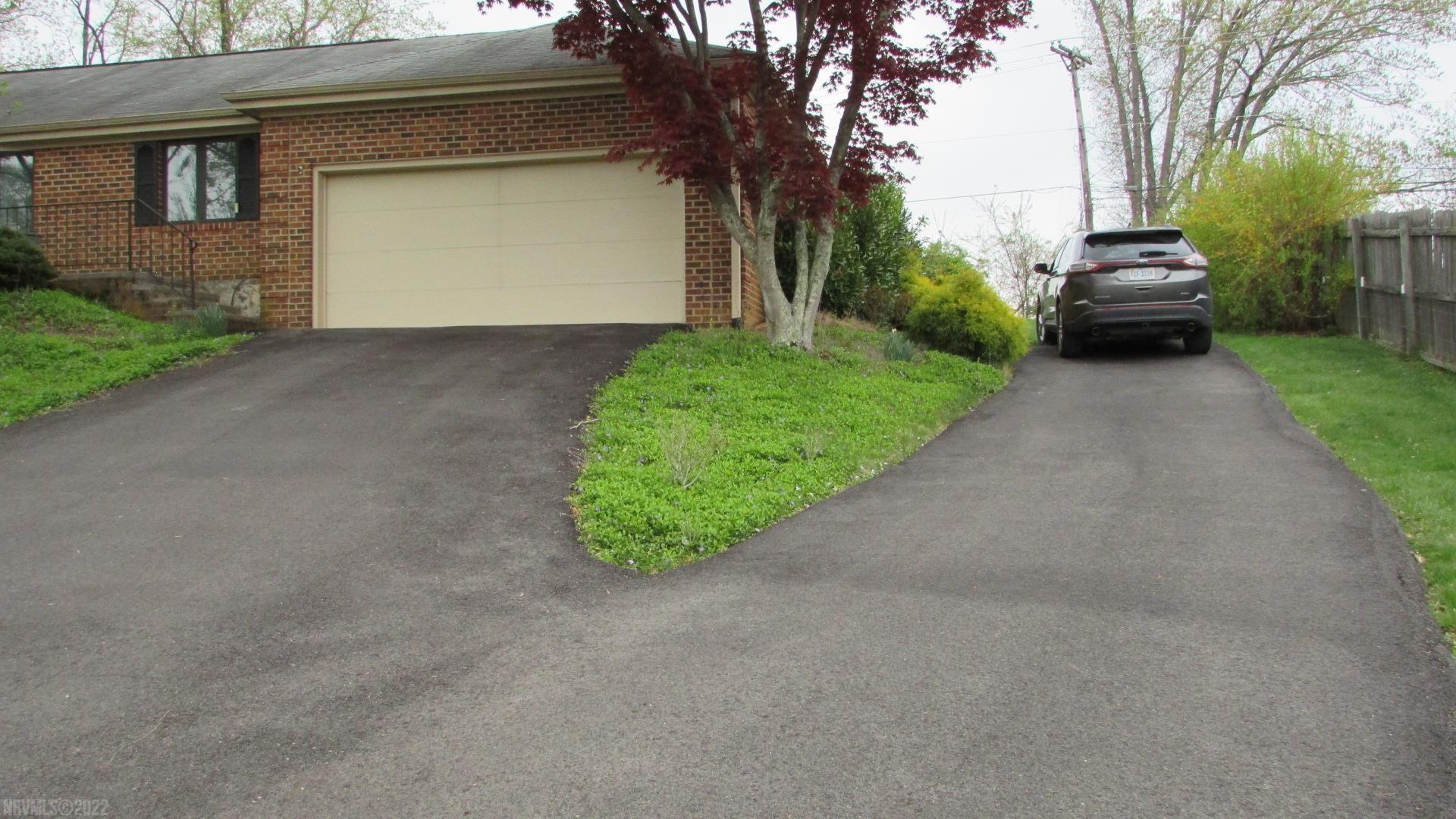 7809 Brandon Road Radford, VA 24141 - Photo 44 of 48 Gallery Image 44
