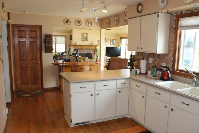374 Northgate Road Lindenhurst, IL 60046 - Photo 7 of 22