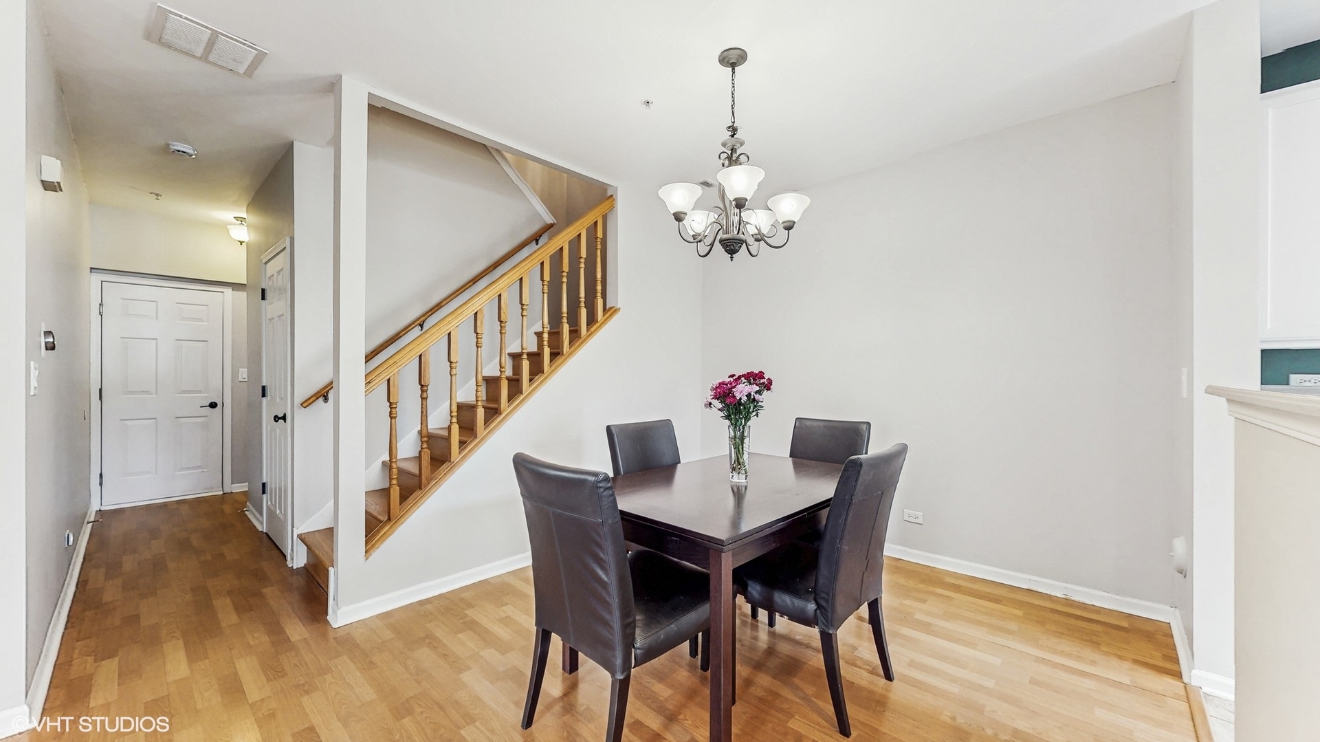 132 Tanglewood Drive, Unit 132 Glen Ellyn, IL 60137 - Photo 11 of 30