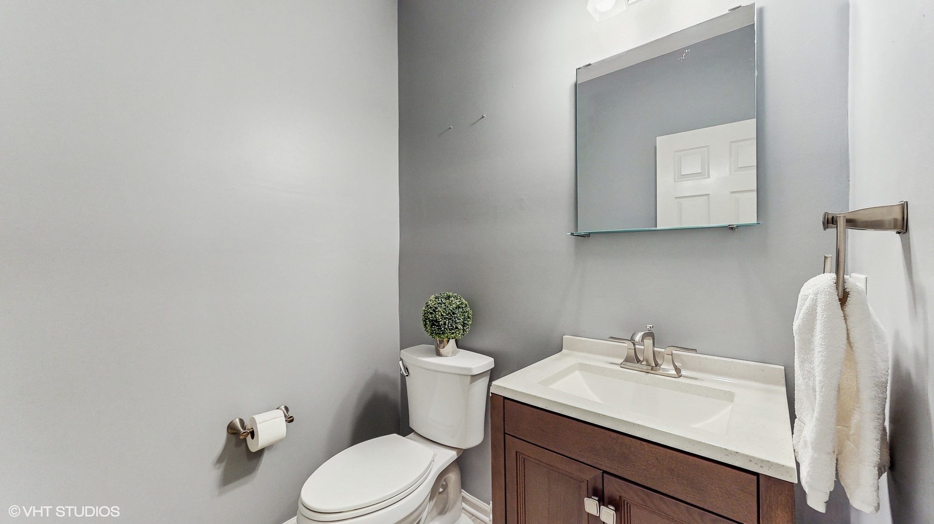 132 Tanglewood Drive, Unit 132 Glen Ellyn, IL 60137 - Photo 10 of 30