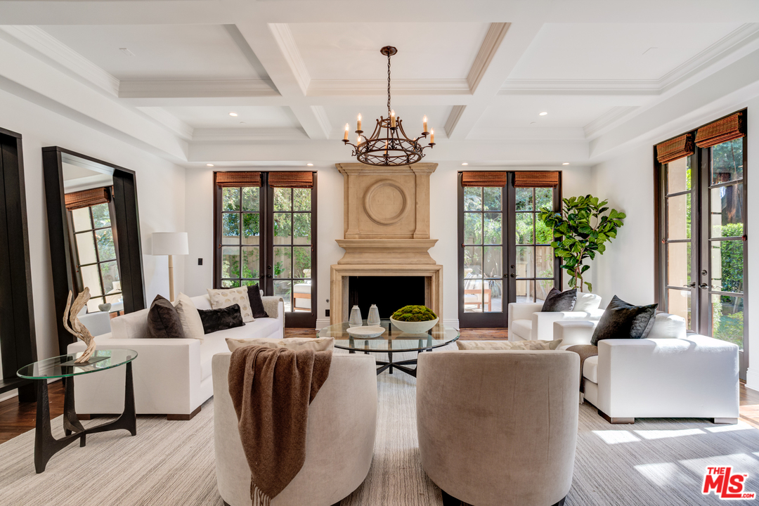 425 4th Street Santa Monica, CA 90402 - Photo 12 of 50