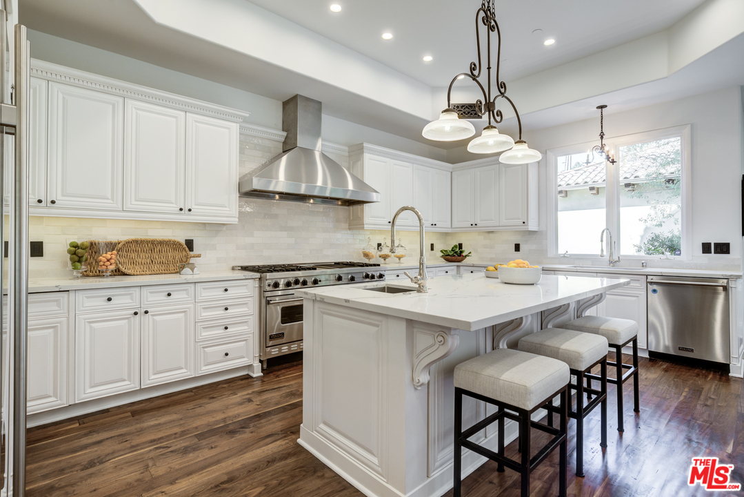 425 4th Street Santa Monica, CA 90402 - Photo 22 of 50