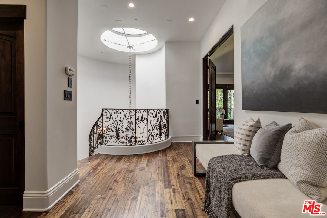 425 4th Street Santa Monica, CA 90402 - Photo 25 of 50