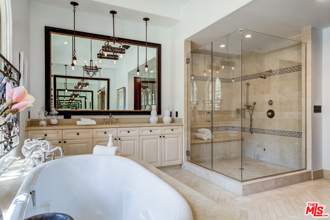 425 4th Street Santa Monica, CA 90402 - Photo 33 of 50