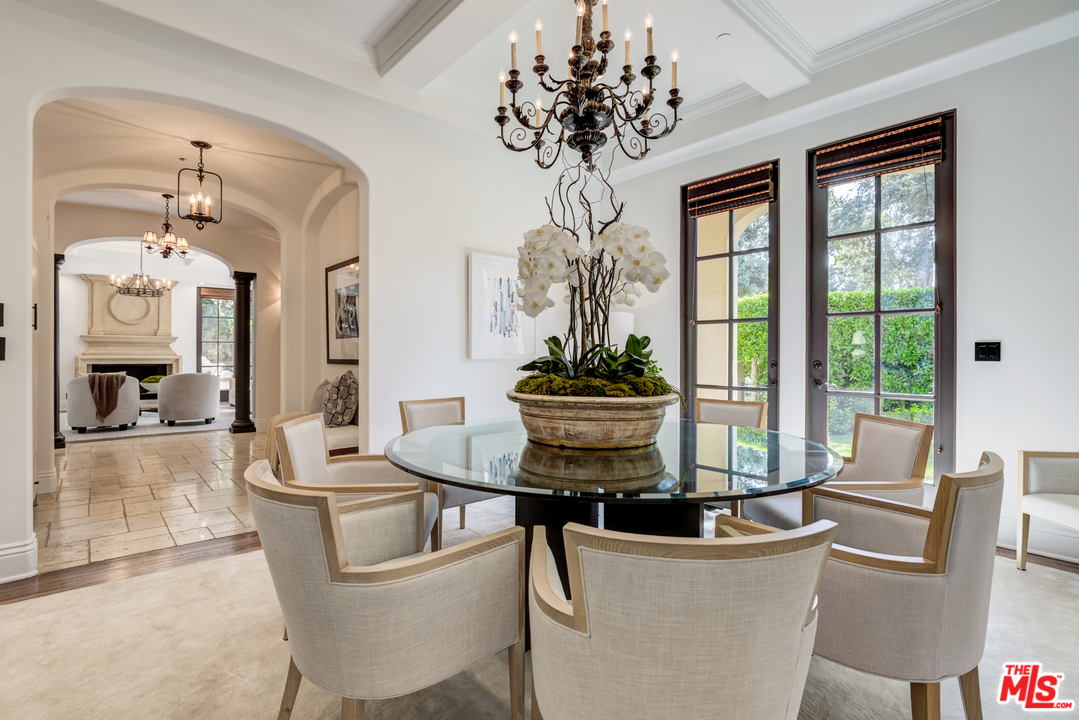 425 4th Street Santa Monica, CA 90402 - Photo 9 of 50