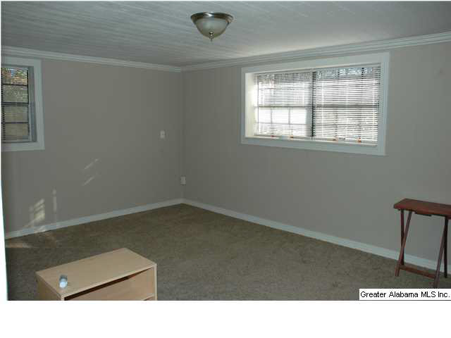 852 William Drive Birmingham, AL 35235 - Photo 10 of 12