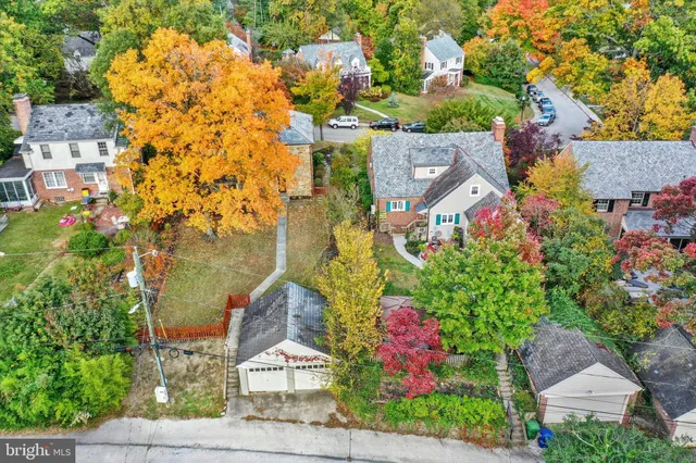 an aerial view of multiple house
