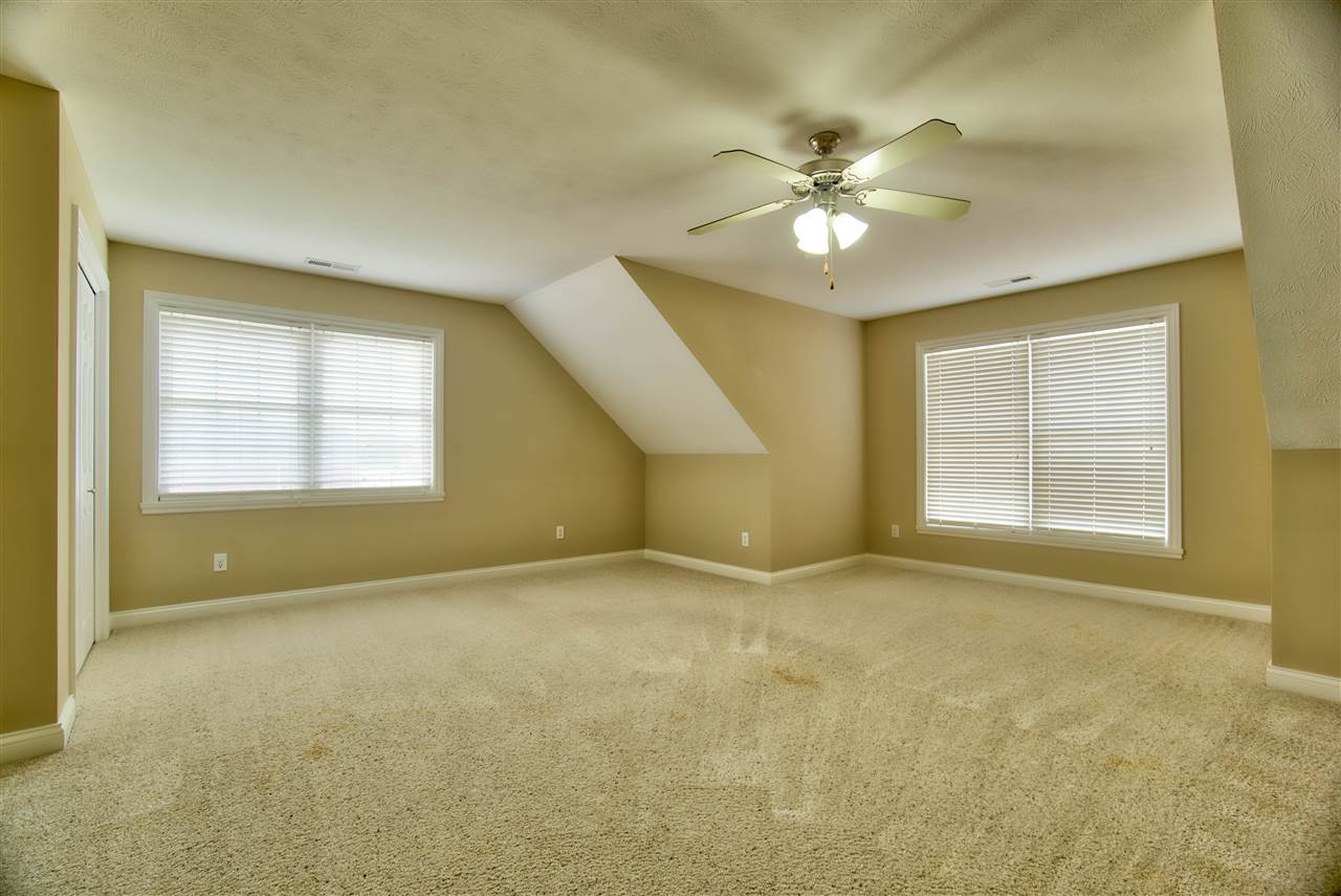 4408 Huntington Ridge Circle Newburgh, IN 47630 - Photo 36 of 36 Gallery Image 36