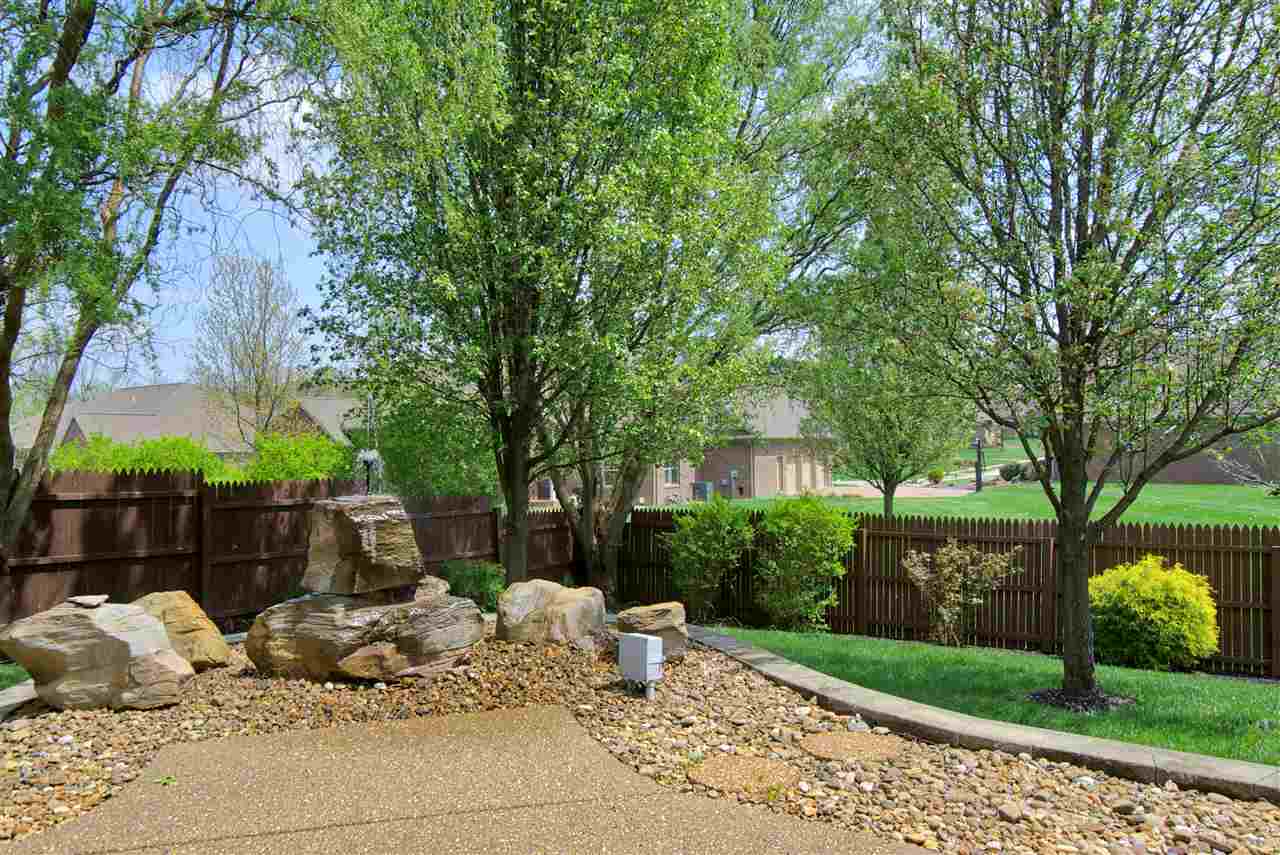 4408 Huntington Ridge Circle Newburgh, IN 47630 - Photo 6 of 36 Gallery Image 6