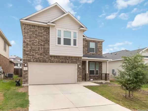 $2,500 | 3508 Silver Set, San Antonio, TX 78245