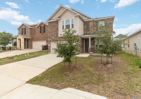 $2,500 | 3508 Silver Set, San Antonio, TX 78245