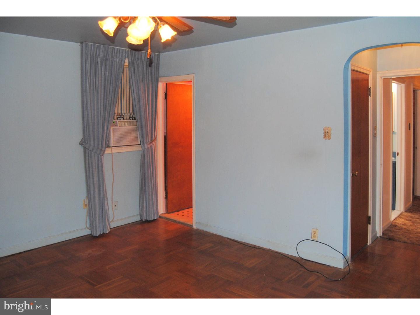 902 Roumfort Road Philadelphia, PA 19150 - Photo 12 of 21 Gallery Image 12